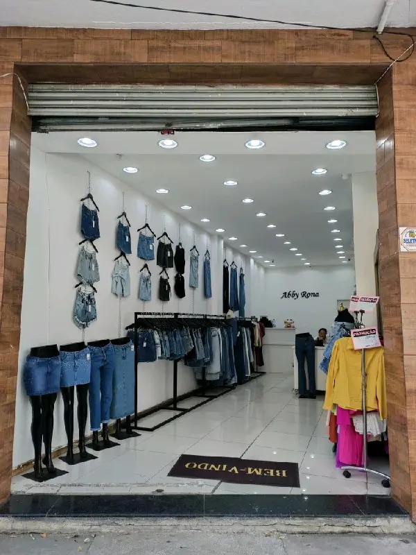 Imagem de Abby Rona — Moda no Brás