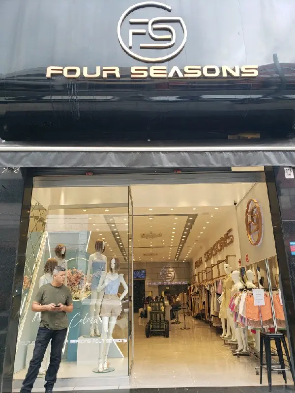 Imagem de Four Seasons — Moda no Brás, São Paulo