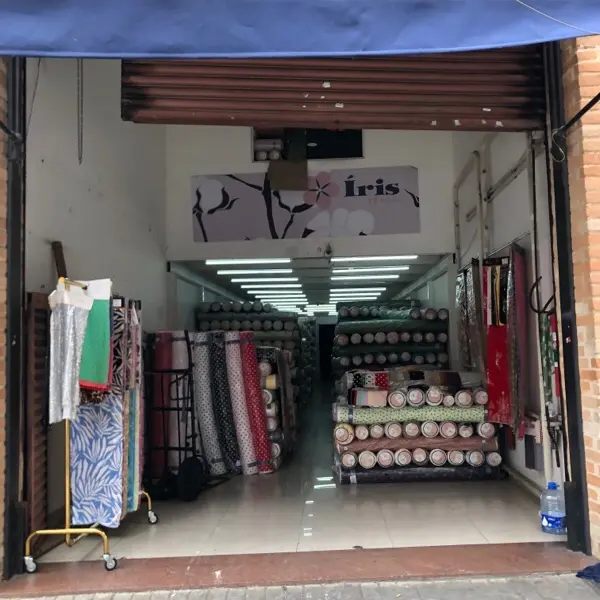 Imagem de Imola Comércio E Importação De Tecidos — Fabricação no Brás, São Paulo