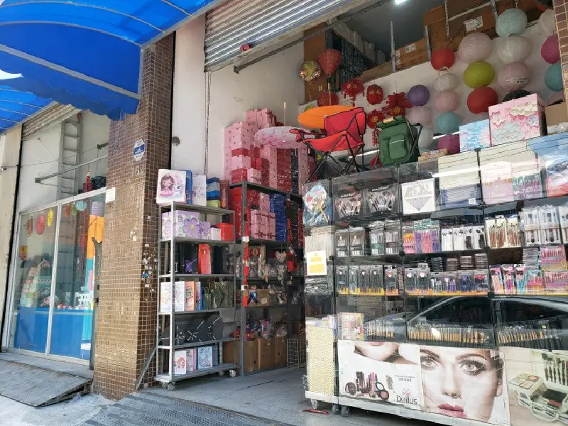 Imagem de J Pan Maquiagem — Acessórios no Brás, São Paulo