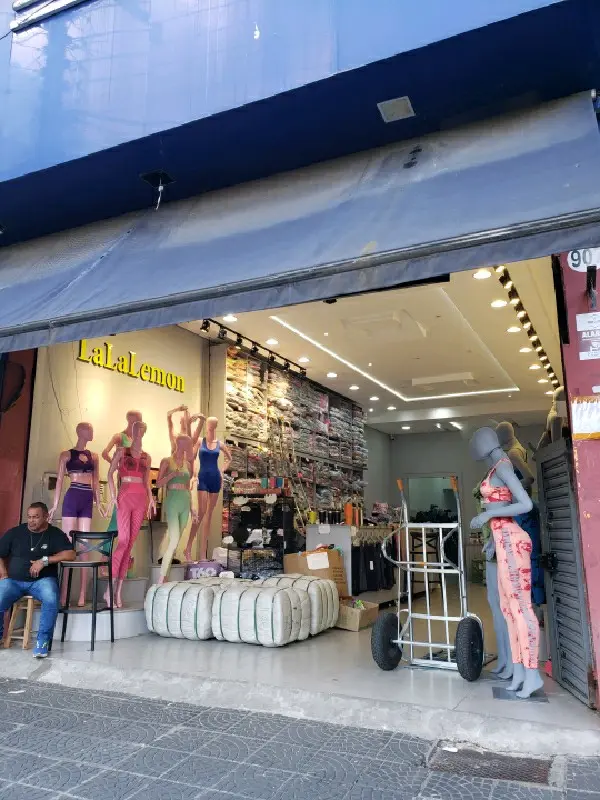Imagem de La La Lemon — Moda no Brás, São Paulo