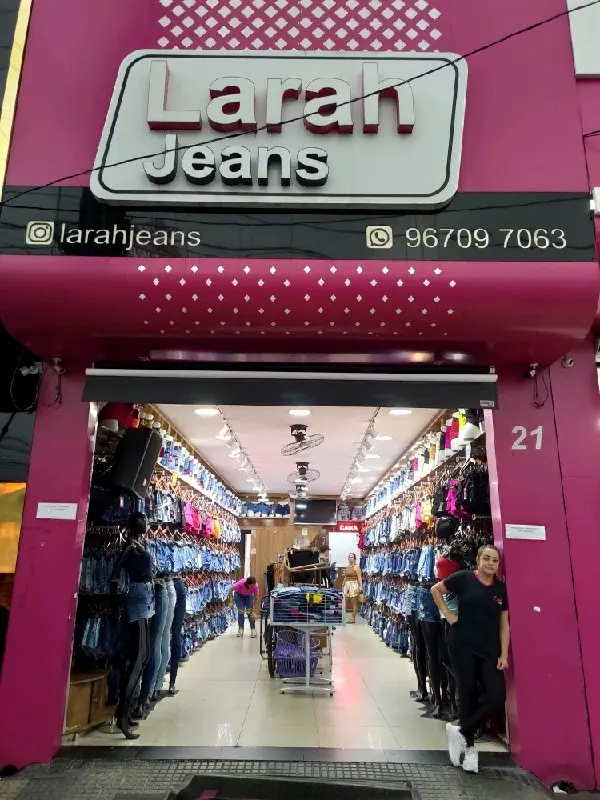 Imagem de Larah Jeans — Moda no Brás, São Paulo