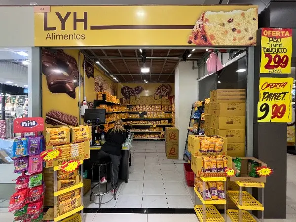 Imagem de Lyh Alimentos - Bauducco — Alimentação no Brás, São Paulo