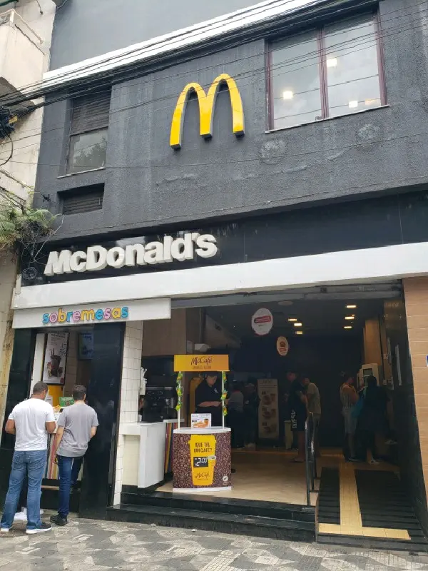 Imagem de Mcdonalds — Alimentação no Brás