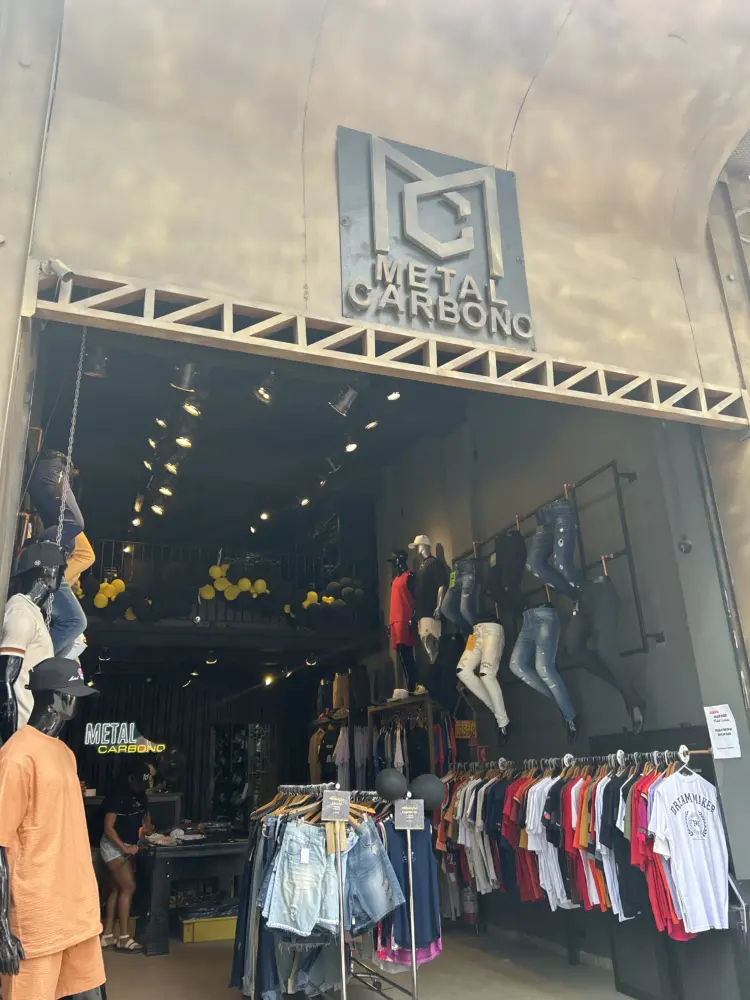 Imagem de Metal Carbono — Moda Masculina no Brás