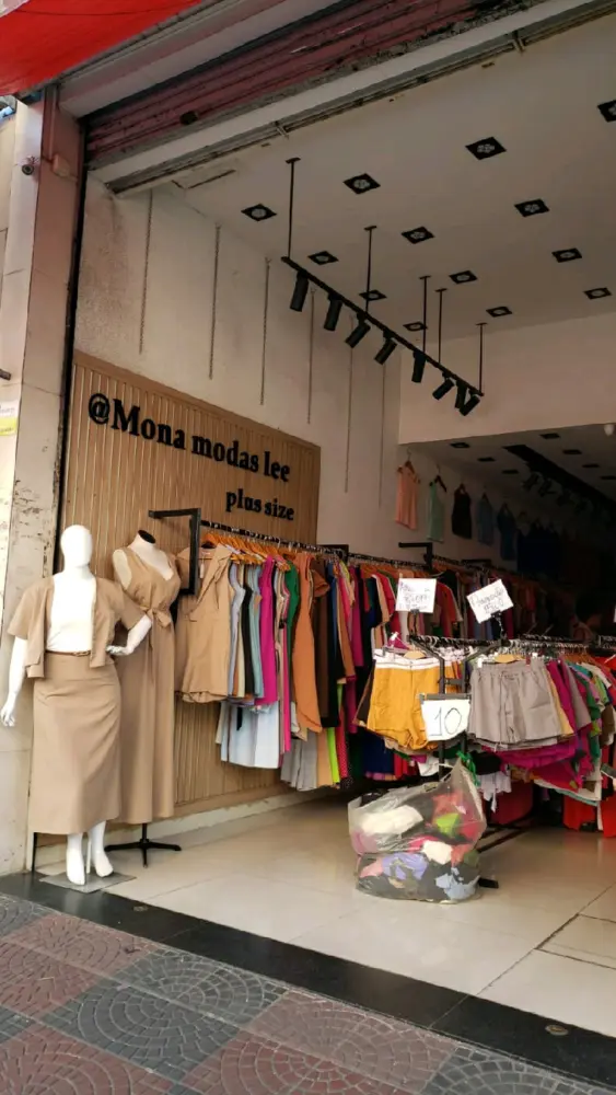 Imagem de Mona Modas Lee — Chapéus e bonés no Brás
