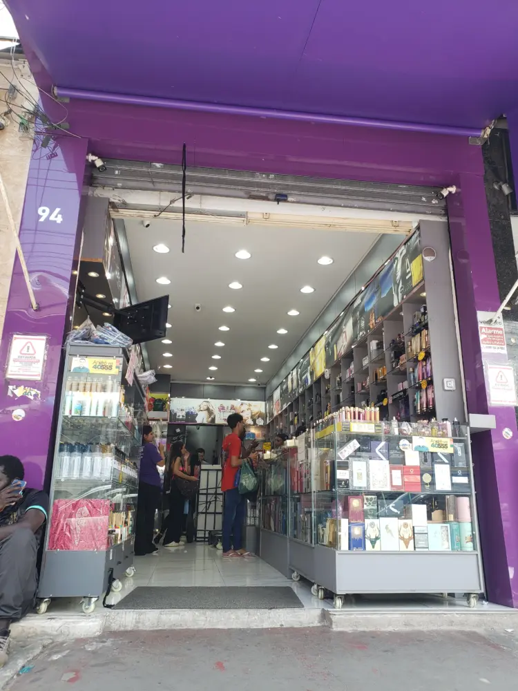 Imagem de Perfumaria Oriente — Beleza no Brás