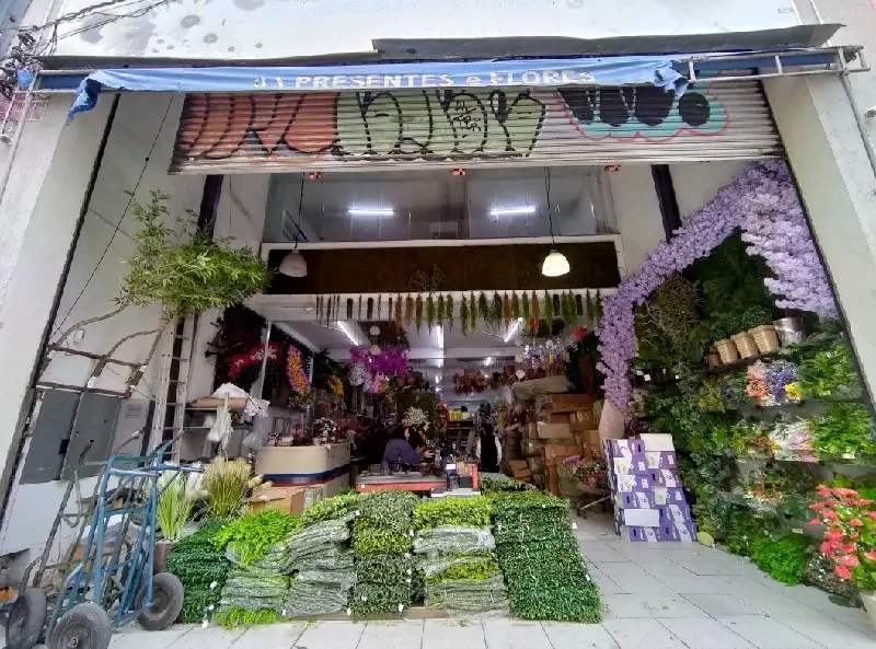 Imagem de Qx Flores — Utilidades e presentes no Brás