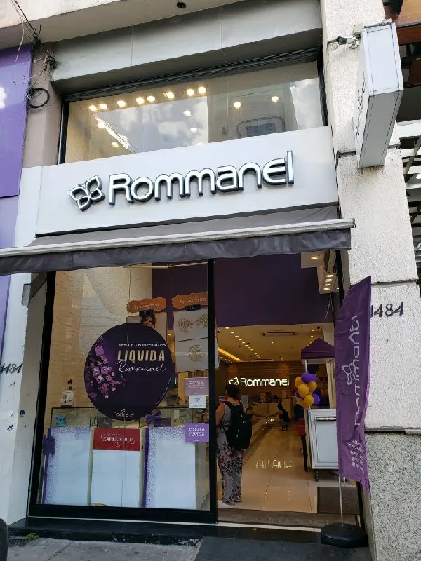 Imagem de Rommanel — Lenços no Brás
