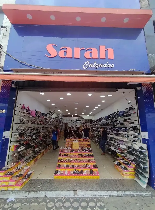 Imagem de Sarah Calçados — Botas no Brás