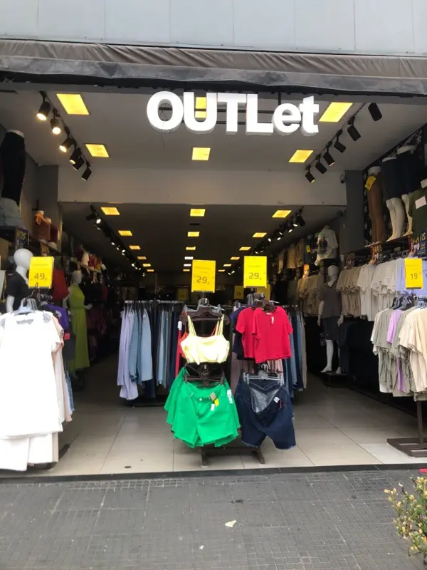 Imagem de Top 20 0Utlet — Camisetas no Brás