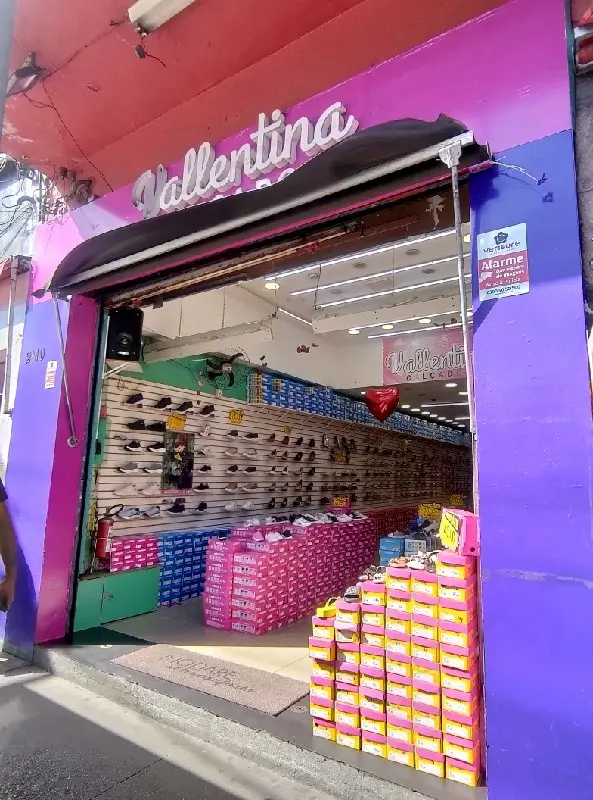 Imagem de Vallentina Calçados — Botas no Brás