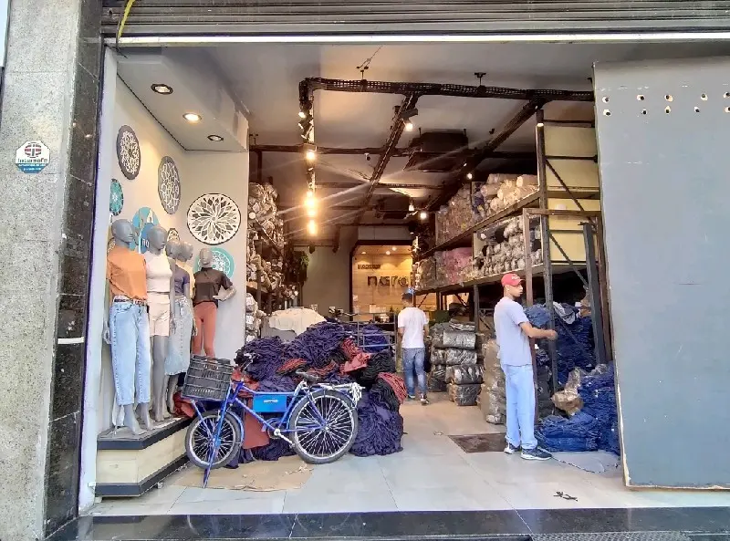 Imagem de Naraka Jeans — Moda no Brás, São Paulo