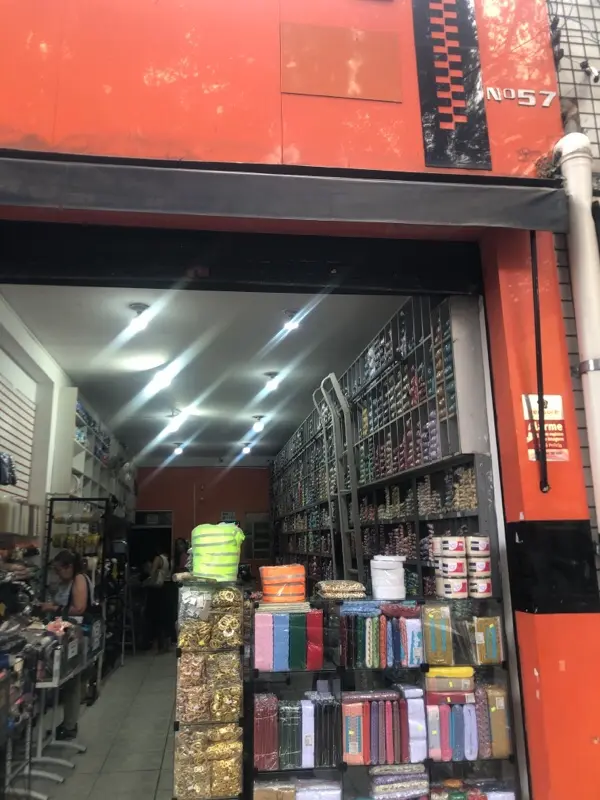 Imagem de Oriente Aviamentos — Fabricação no Brás, São Paulo