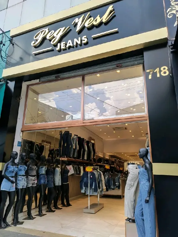Imagem de Peg Vest Jeans — Moda no Brás, São Paulo