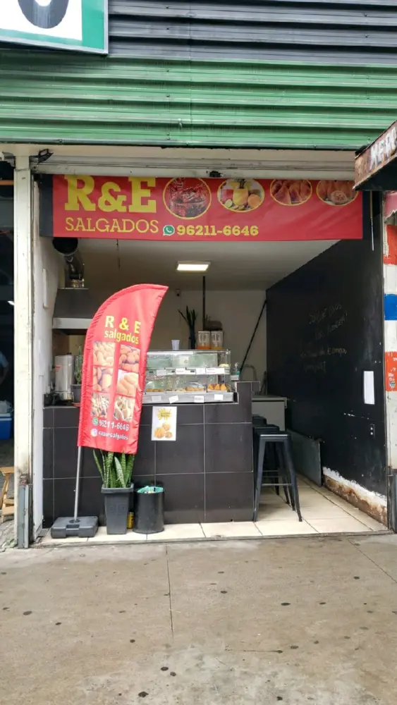 Imagem de R E Salgados — Alimentação no Brás, São Paulo
