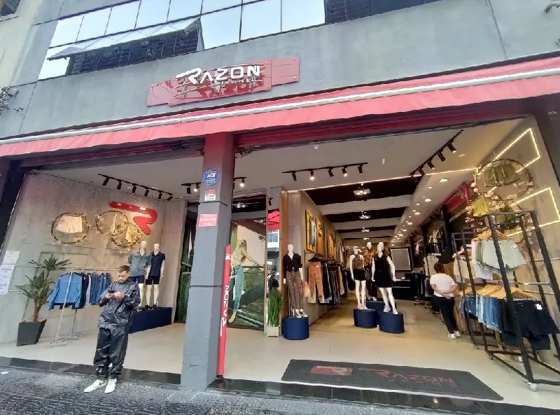 Imagem de Razon Jeans — Moda no Brás, São Paulo