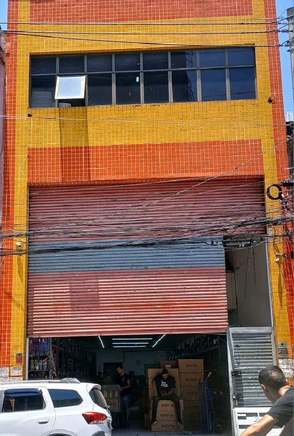 Imagem de Rl. Zone Copos Garrafas Bolsas E Variedade — Acessórios no Brás, São Paulo