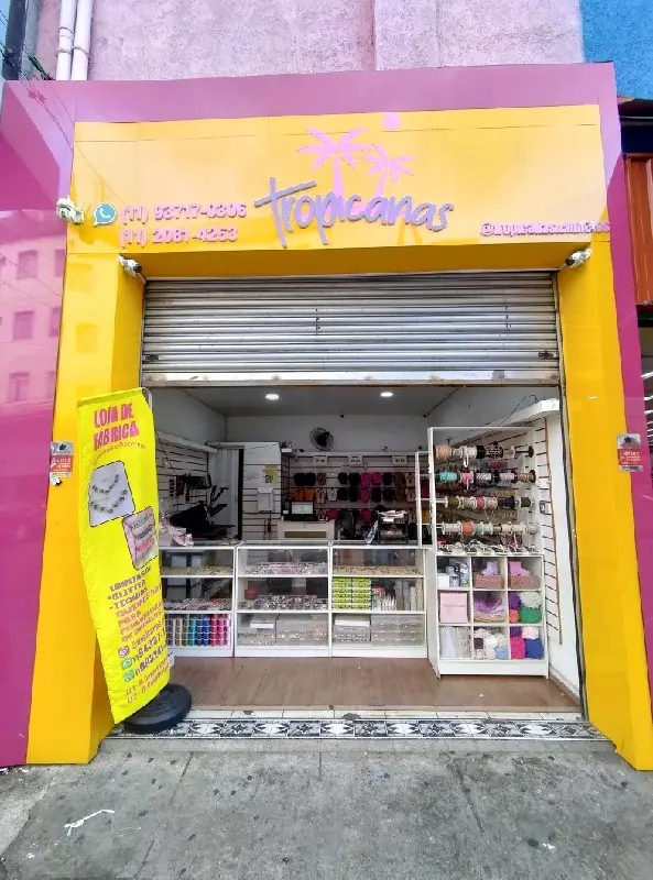 Imagem de Tropicanas - Chinelos E Acessórios — Calçados no Brás, São Paulo