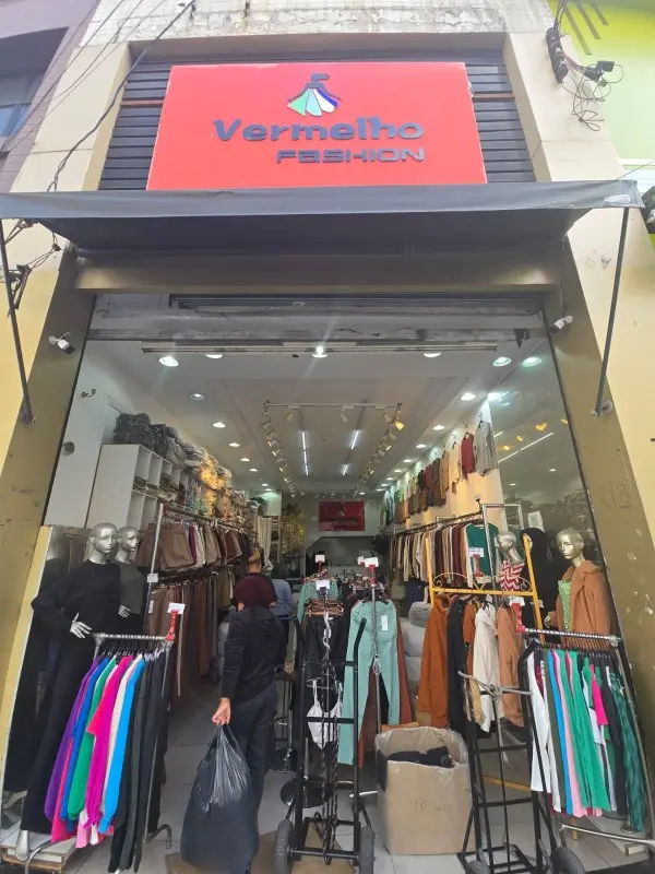 Imagem de Vermelho Fashion — Moda no Brás, São Paulo