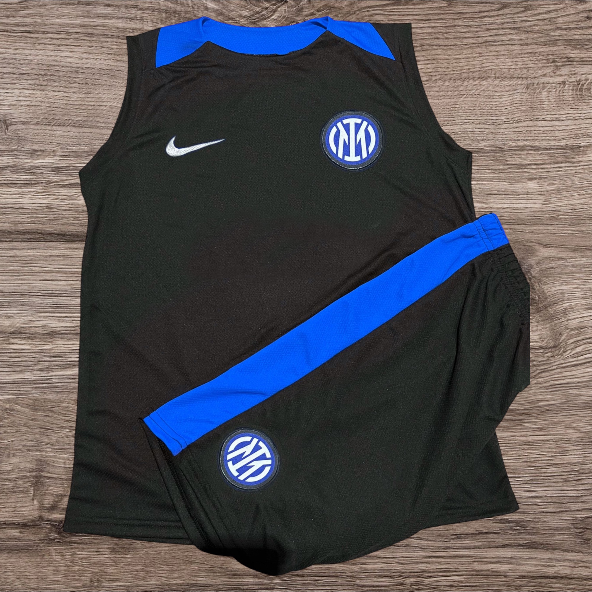 Conjunto Regata e Shorts Preto e Azul – Atacado no Brás